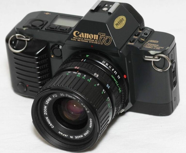 Canon T70